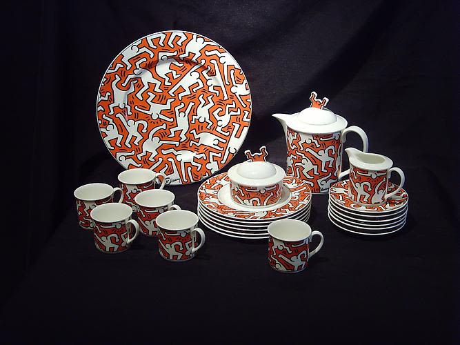 A Piece of Art – 1991 22-piece ceramic serving set by Villeroy & Boch Edition of 1000 Comes with original box