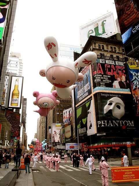 Murakami’s float in the Macy’s Thanksgiving Day Parade, 2010