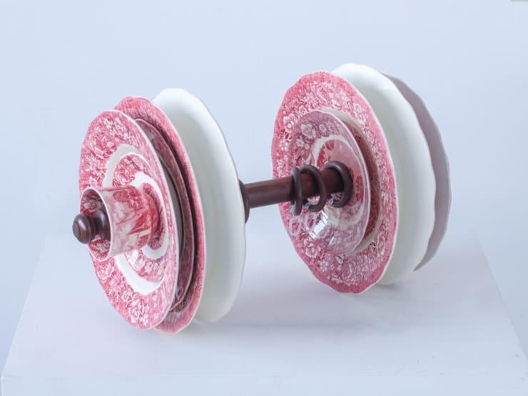 Thorsten Brinkmann Fortdishimo, 2024 Found object 14 1/2 x 10 x 10 in 36.8 x 25.4 x 25.4 cm