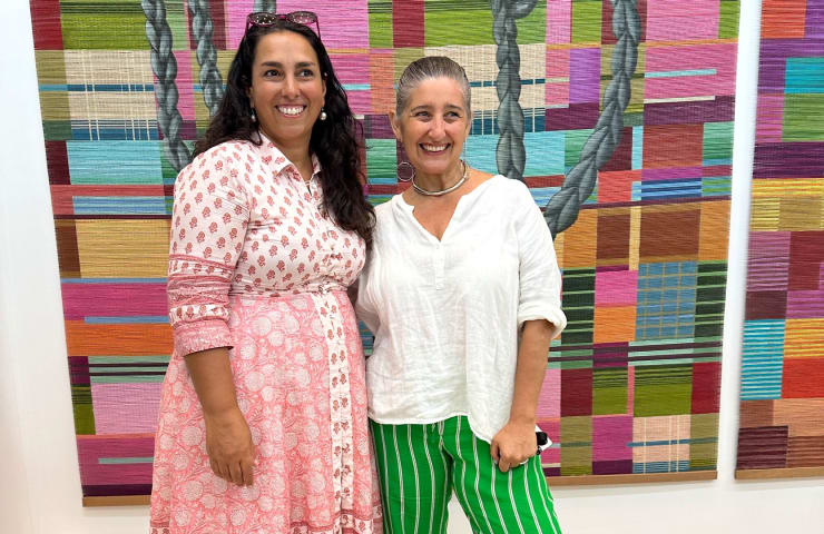 Laura Bardier, fundadora y directora ejecutiva feria ESTE ARTE y Daniela Claro, Directora Galería Espacio O.