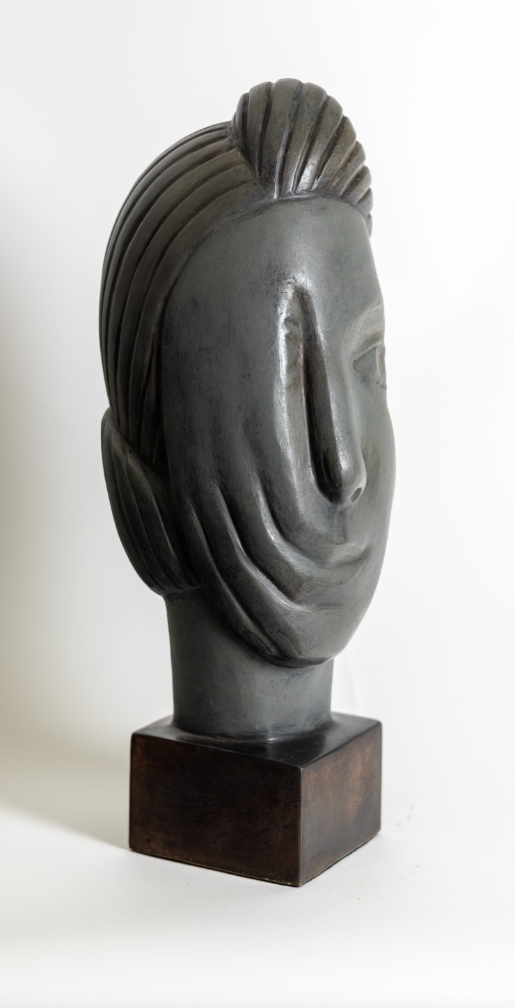Terry Stringer Sense of Touch, 2024 Bronze 35 x 14 x 14 cm