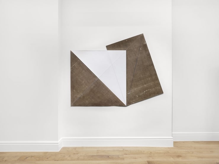 Dorothea Rockburne, "Golden Section Painting: Rectangle/Square," 1974, gesso, glue, varnish, and coloured pencil on folded linen, 160 x 205.1 cm (63 x 80 3/4 in.)