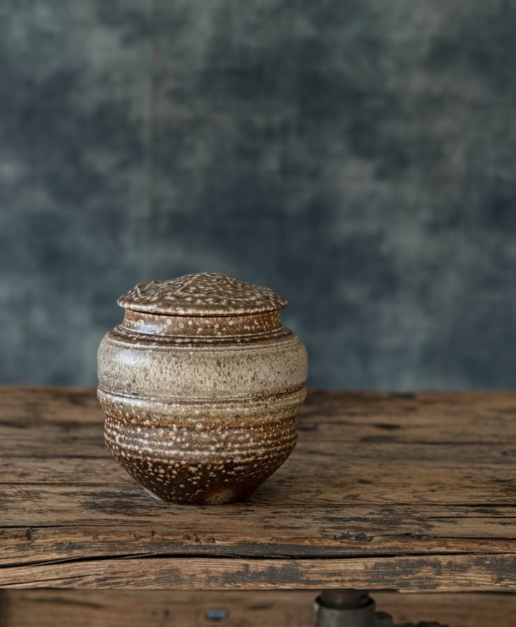 Karen Karnes, Lidded Vessel, 1987
