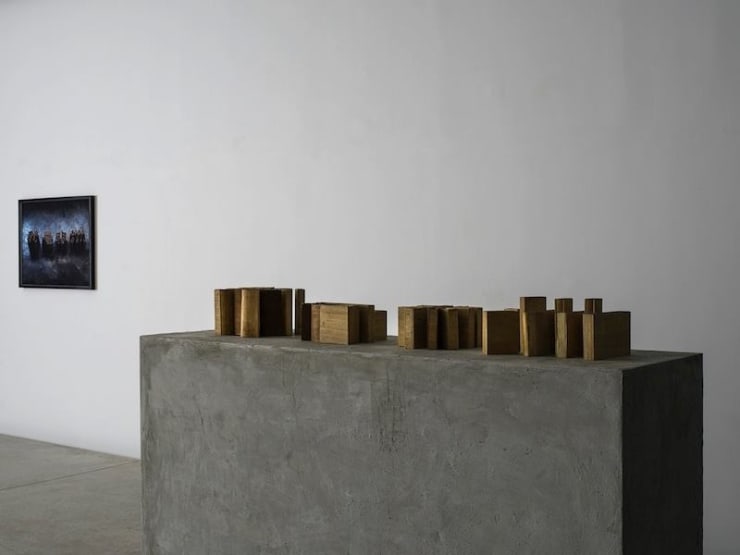 Exposition "Lueurs noires" à la Galerie Cécile Fakhoury à Abidjan 2016 © François-Xavier Gbré © Yo-Yo Gonthier