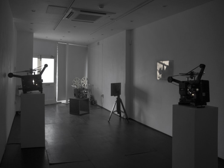 Guy Sherwin Light Cycles, 2016 Installation View at Christine Park Gallery, London Courtesy of the Artist and Christine Park Gallery © Guy Sherwin