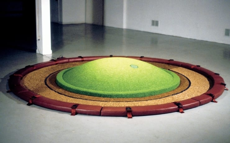 02 2000 Multimedia Dome