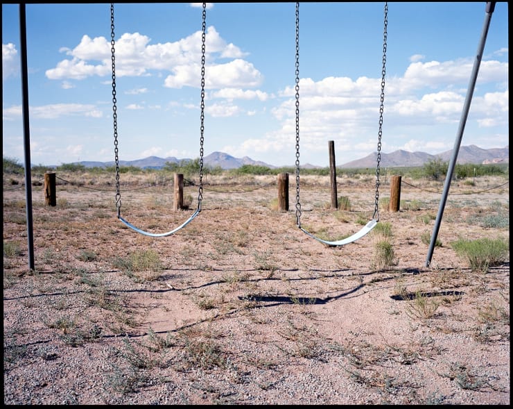 HÉCTOR MEDIAVILLA, LATINGO BORDER #6, 2010