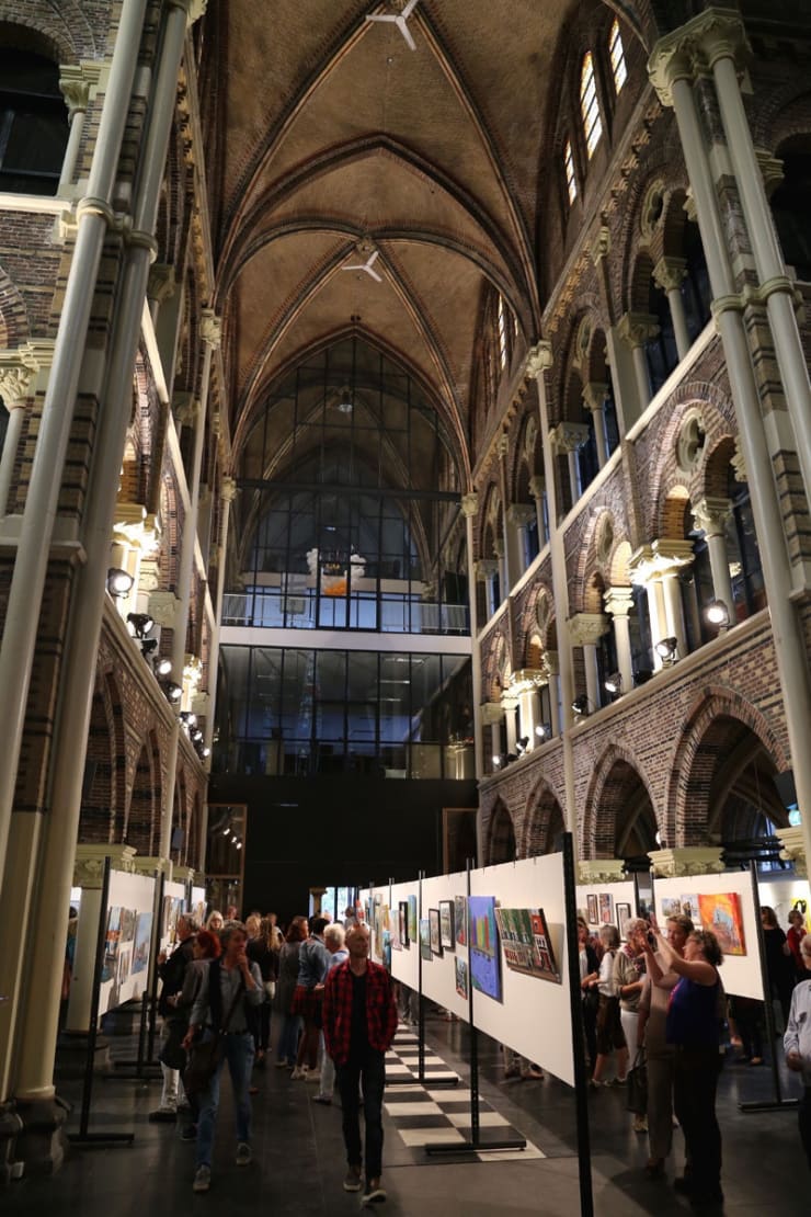 Gerard Byrne exhibiting at Pintar Rapido Amsterdam, Posthoornkerk, September 2016