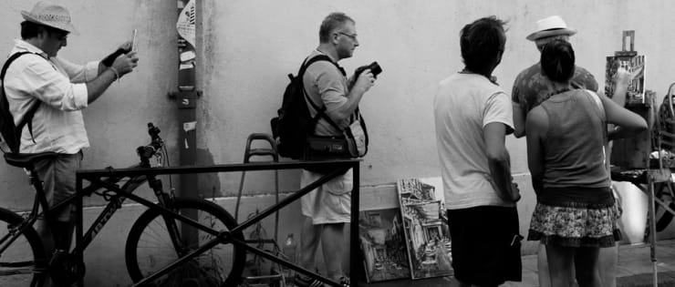 Gerard Byrne painting plein air 'Sunny Afternoon in Arles'
