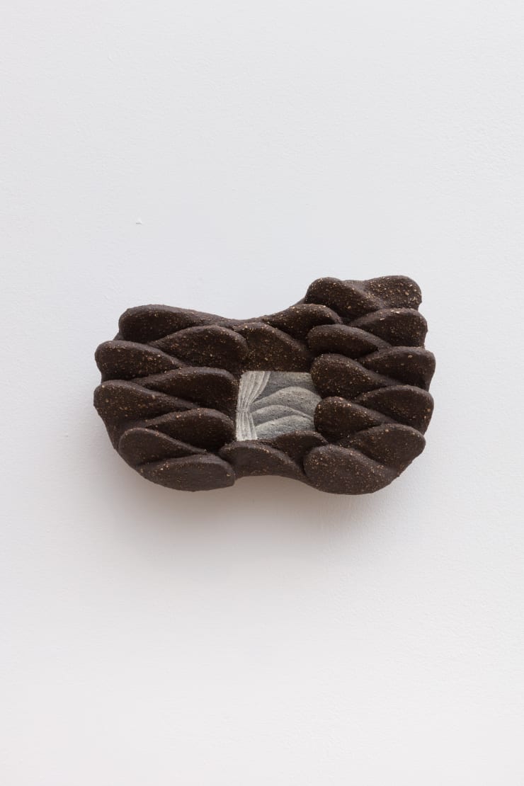 Ayla Tavares mountain ballet 3, 2024 Graphite on ceramic