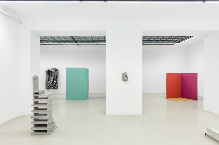 MICHAEL KIENZER INSTALLATION VIEW II: Mrs Black and Mr White they have never seen a shade of pink and grey, 2020.