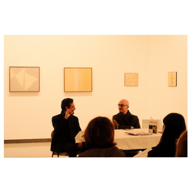 Fotografia dell'incontro tenuto in galleria il 12 dicembre 2023. Fotografia di Thomas Pagani.
