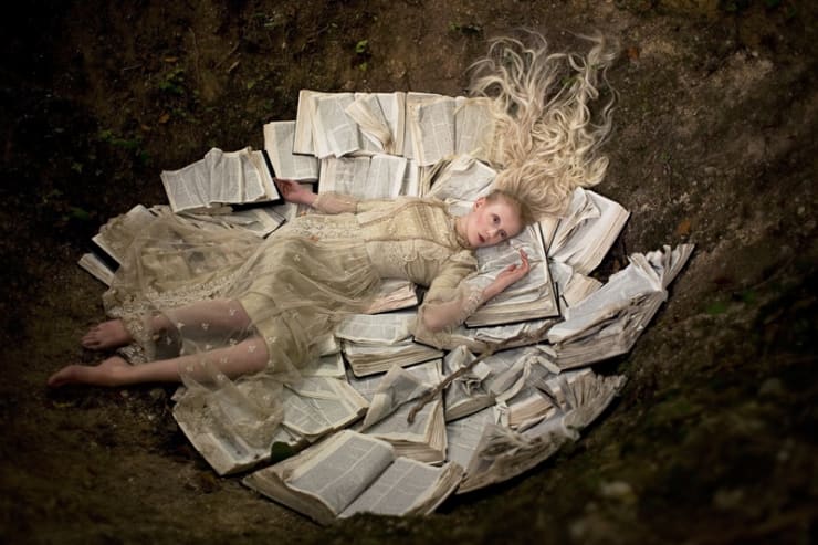 Kirsty Mitchell Once Upon a Time, 2009