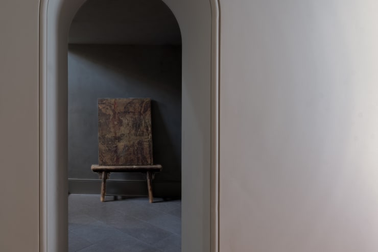 Olga Grotova, Rot, Pigments and photograms on linen, 100 x 80 cm, 2023, © The Artist, Courtesy of Schoeni Projects and THE SHOPHOUSE, Photo by Leon Kong.