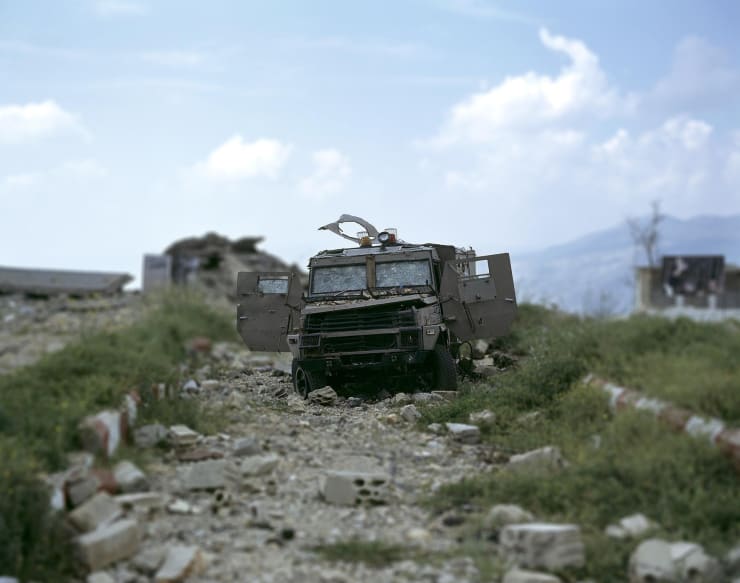 Joana Hadjithomas & Khalil Joreige War Trophies N°5, 2006 - 2007 Photographic prints on baryté paper 30.00 x 38.00 cm Edition 3 of 5, 2AP