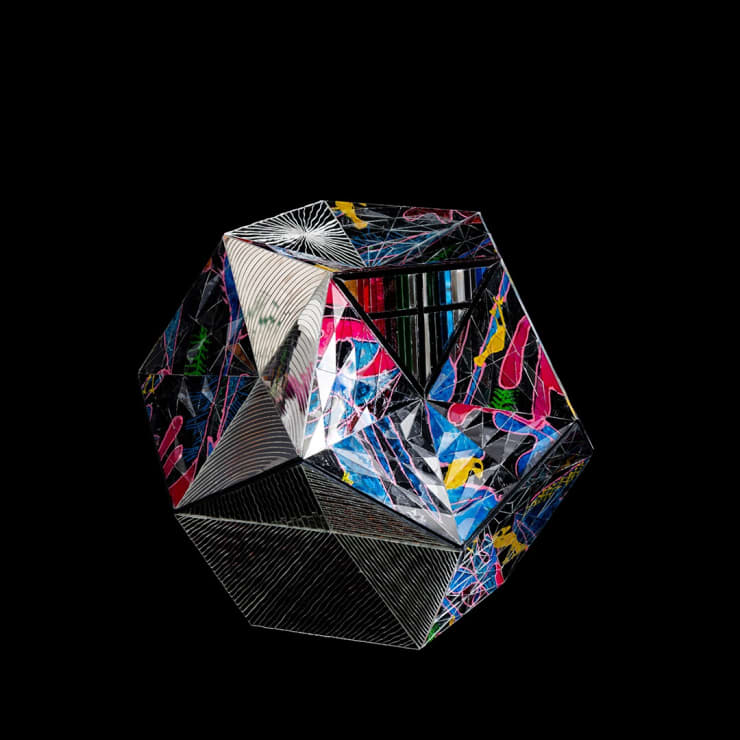 Taher Asad-Bakhtiari, Star 3, 2023/2024, Mirror Mosaics and Stained glass, 30.00 x 30.00 cm dmr