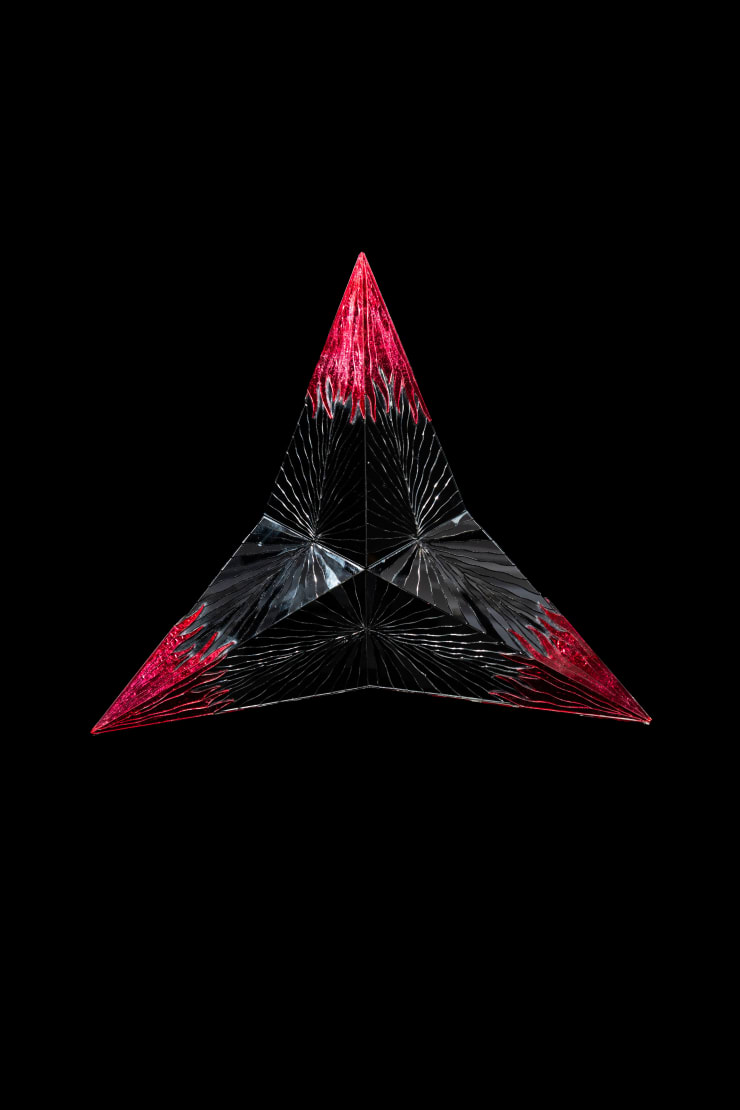Taher Asad-Bakhtiari, Star 6, 2023/2024, Mirror ceramics and Stained glass, 40.00 x 35.00 cm