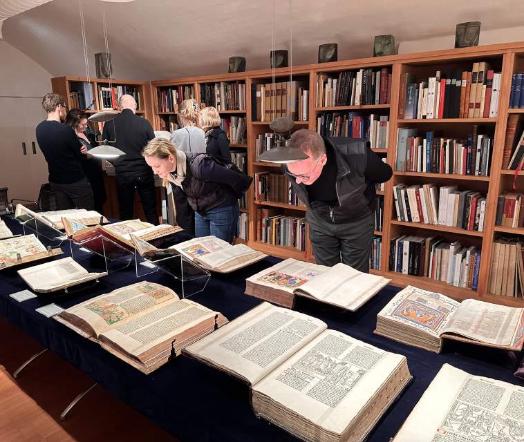 Oxbridge at Dr. Jörn Günther Rare Books