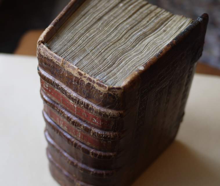 Collecting Medieval Manuscripts  Pt. 2 – Collecting in Context