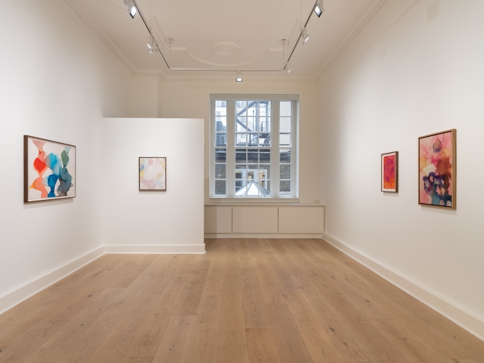 Installation view Alice Baber, Luxembourg + Co. Photo: Damian Griffiths.