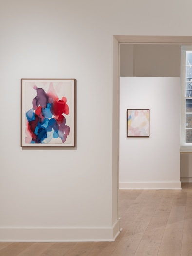 Installation view Alice Baber, Luxembourg + Co. Photo: Damian Griffiths.