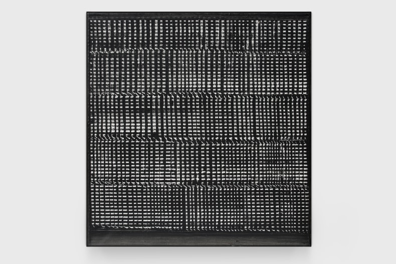 Heinz Mack Sem título, 1959 resina sintética sobre tela 163,5 x 158 x 6,5 cm