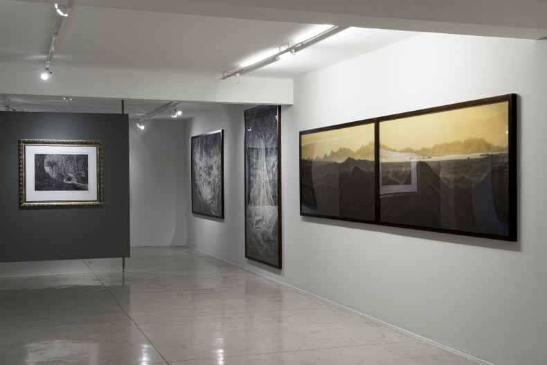 Vista da exposição Cássio Vasconcellos: Viagem pitoresca pelo Brasil, Nara Roesler São Paulo, 2024. Foto: Flavio Freiro. Cortesia do artista e Nara Roesler.