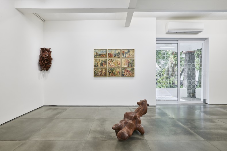 Vista da exposição Entre o Mar, o Rio e a Pedra, Nara Roesler Rio de Janeiro, 2025. Foto: Rafael Salim. Cortesia do artista e Nara Roesler.