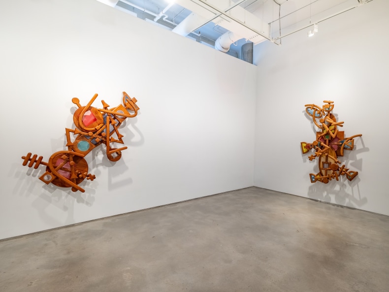 Vista da exposição Marco Castillo: From the Circle to the Star, Nara Roesler New York, 2025. Foto: Charles Roussell. Cortesia do artista e Nara Roesler.