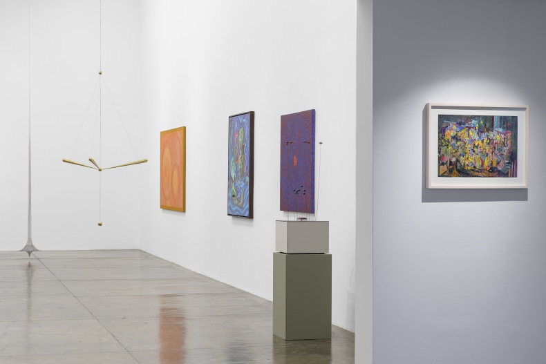 Vista da exposição Ruído estelar, Nara Roesler São Paulo. Cortesia dos artistas e Nara Roesler.
