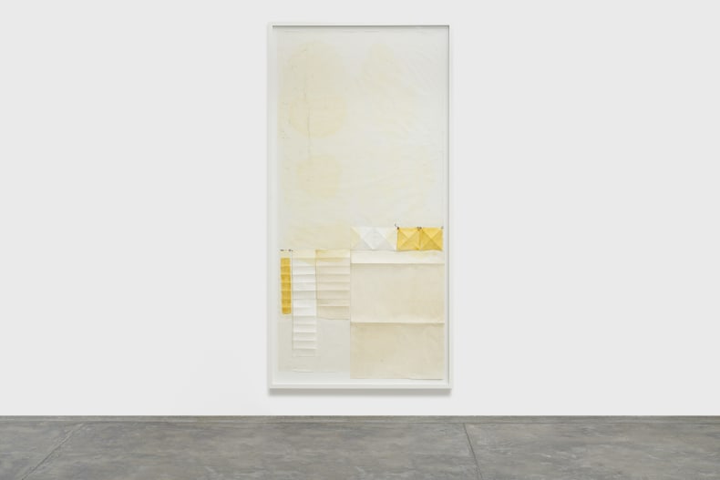 Sérgio Sister Área oleosa 2025 tinta óleo sobre papel kozo e papel filtro 200 x 100 cm