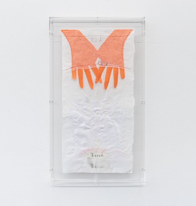 Karin Lambrecht Sem título, 2016 monotipia, tecido e agulha sobre papel japonês monotype, fabric and needle on Japanese paper 49...