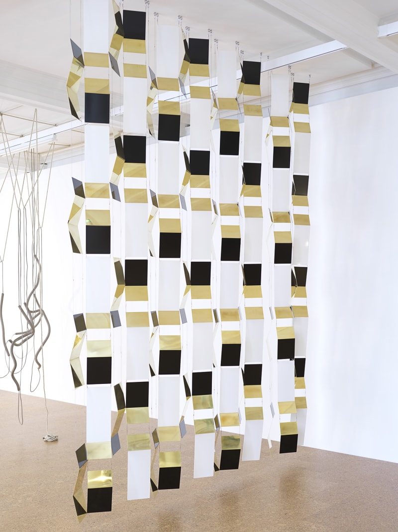 Leonor Antunes alterated climbing form (IV), 2018