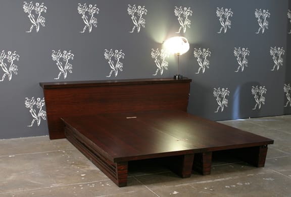 Thomas Schütte The bed, PROTOTYPE, 2005