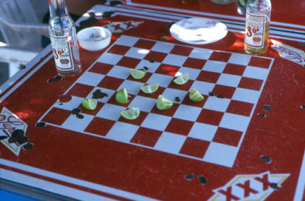 Gabriel Orozco Juego de Limones, 2001