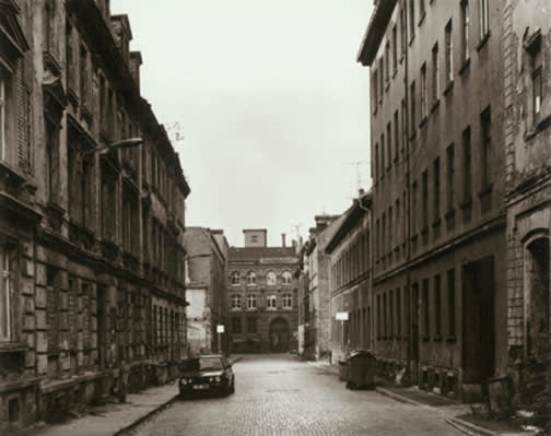 Thomas Struth Scherlstrasse, Leipzig, 1991