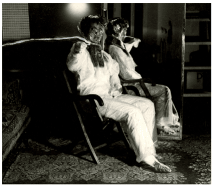 Ana Jotta Artiste plastifié, 1981-2025 Silver gelatin print on baryta paper, acrylic paint Image: 9 1/2 x 11 3/8 in....