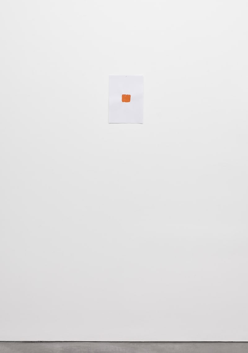 An exhibition installation view from: Niele Toroni, 40 Empreintes De Pinceau N°50