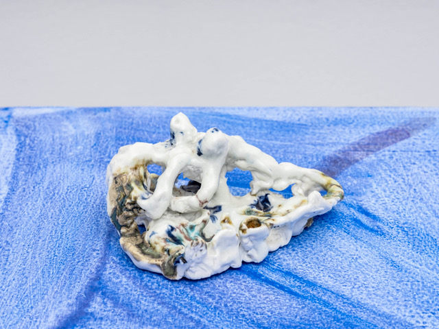 Sophie von Hellermann Here and Now2020 Ceramic 7.3 x 14 x 9.1 cm 2 7/8 x 5 1/2 x 3...