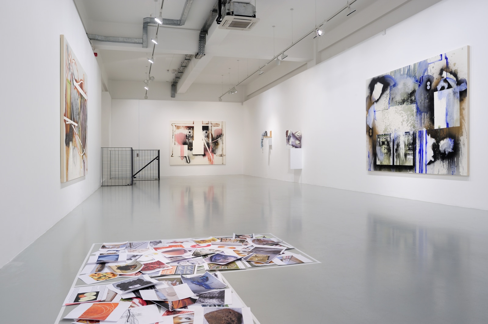 Elizabeth Neel: Sphinx Ditch, Pilar Corrias, London, 9 September - 7 October 2011