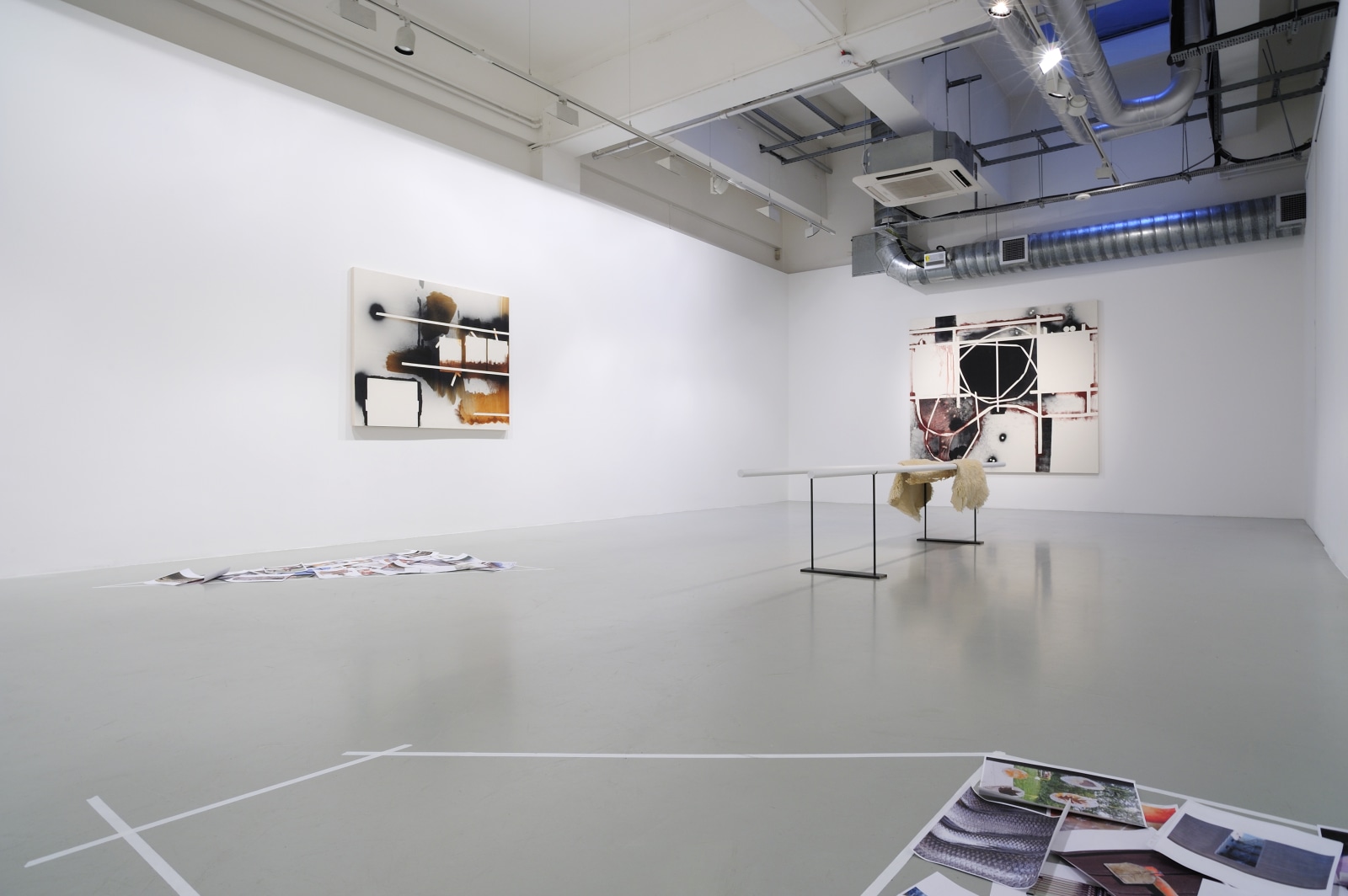 Elizabeth Neel: Sphinx Ditch, Pilar Corrias, London, 9 September - 7 October 2011