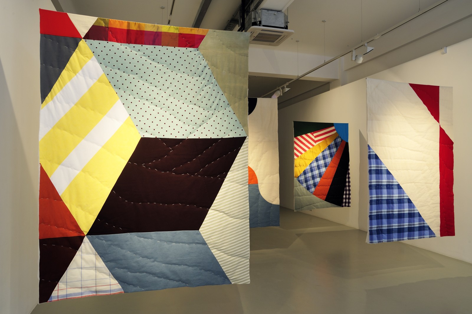 Ulla von Brandenburg: Wagon Wheel, Pilar Corrias, London, 27 November 2009 - 6 February 2010