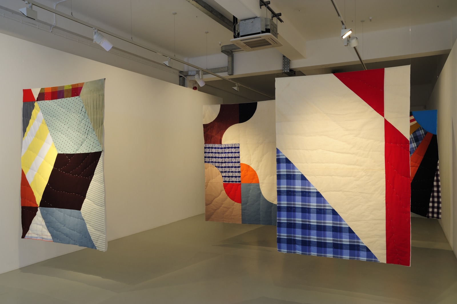 Ulla von Brandenburg: Wagon Wheel, Pilar Corrias, London, 27 November 2009 - 6 February 2010