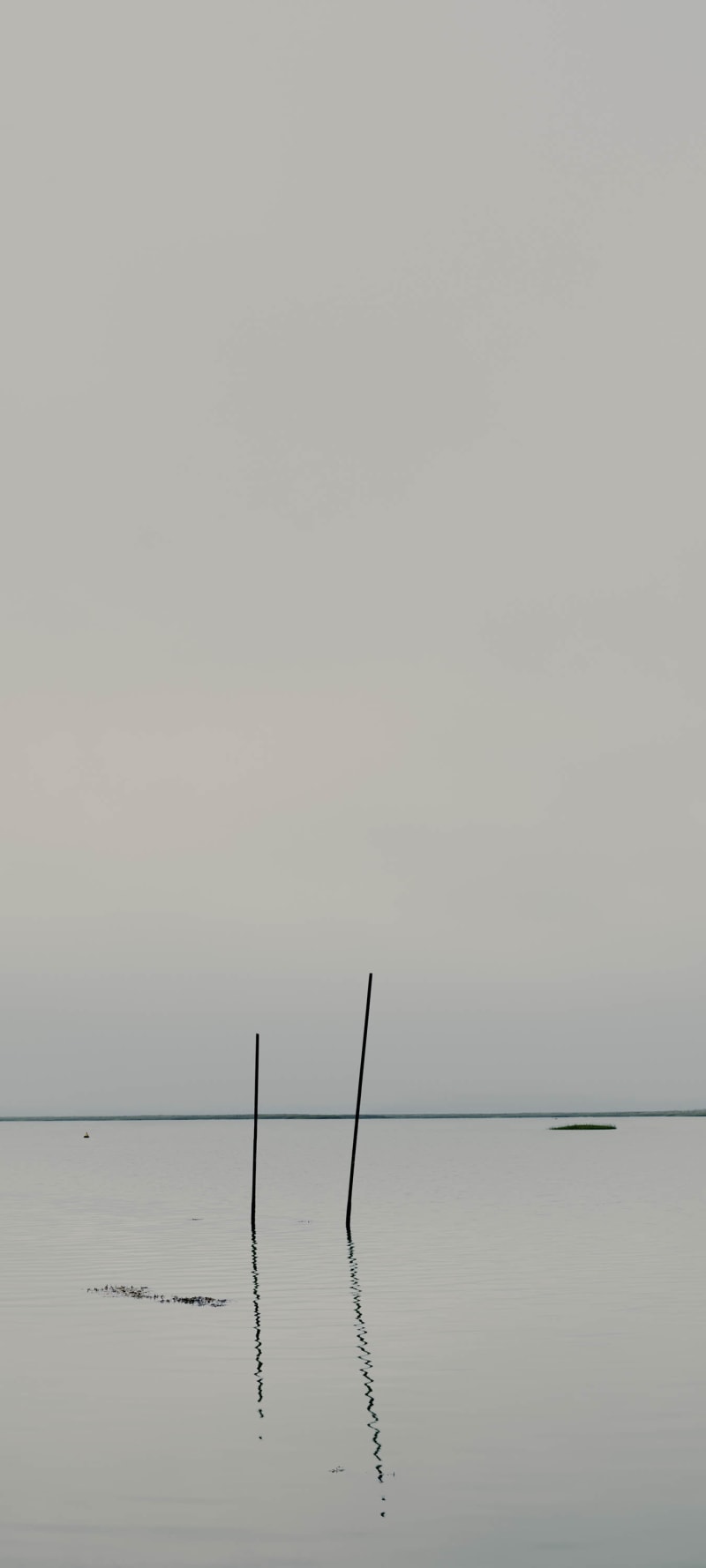 Nadav Kander Water XIV, (Stoke Great Fleet towards River Medway), 2015