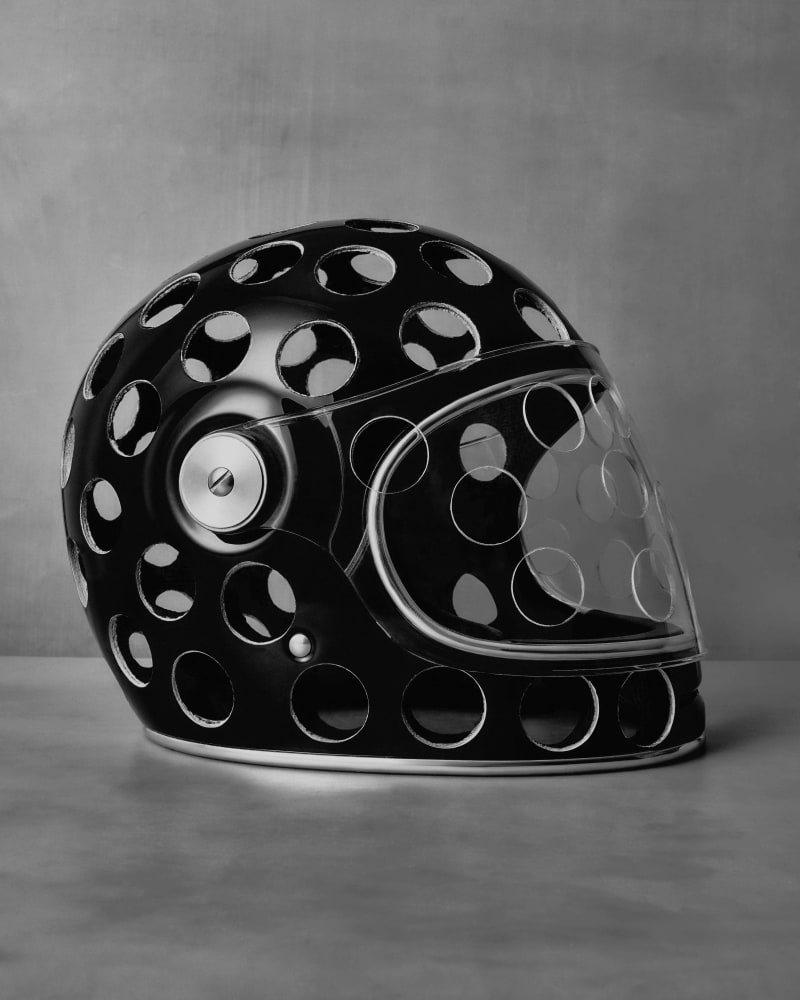 Lisa Jahovic Helmet, 2023