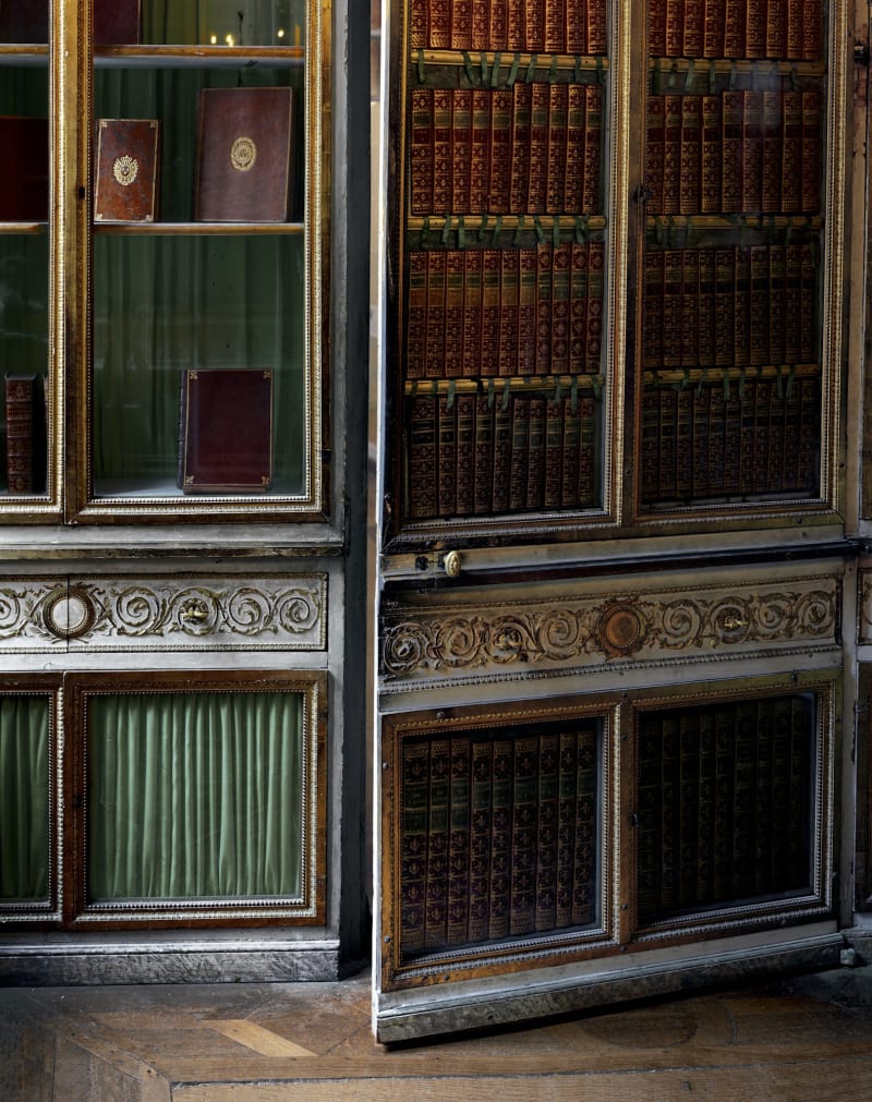 Robert Polidori Door detail, bibliothèque de la Reine, Corps Central - 1er étage., 2007