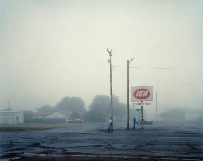 Nadav Kander IGA, Claude, Texas, 1995