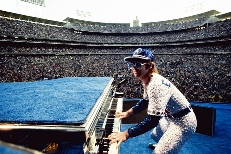 Terry O'Neill, Elton John, Dodgers Stadium - Black & White, 1975