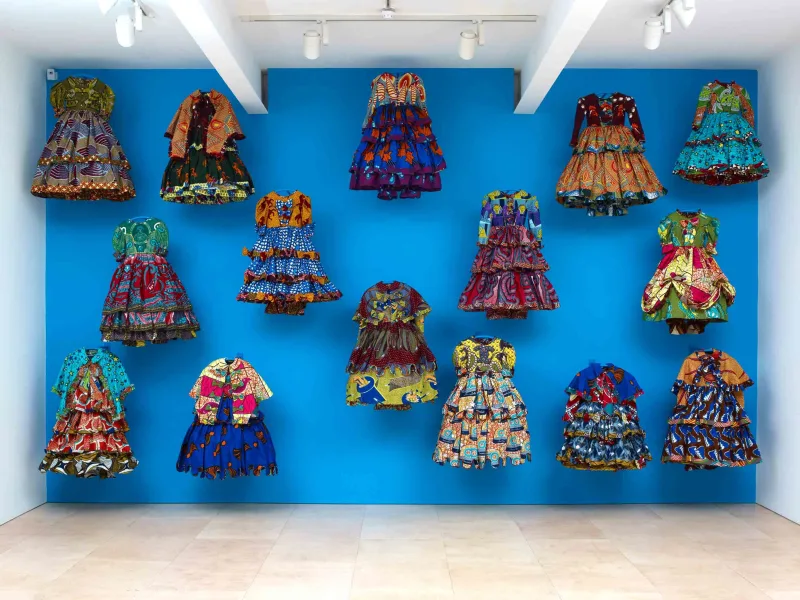 Yinka Shonibare Little Rich Girls, 2010