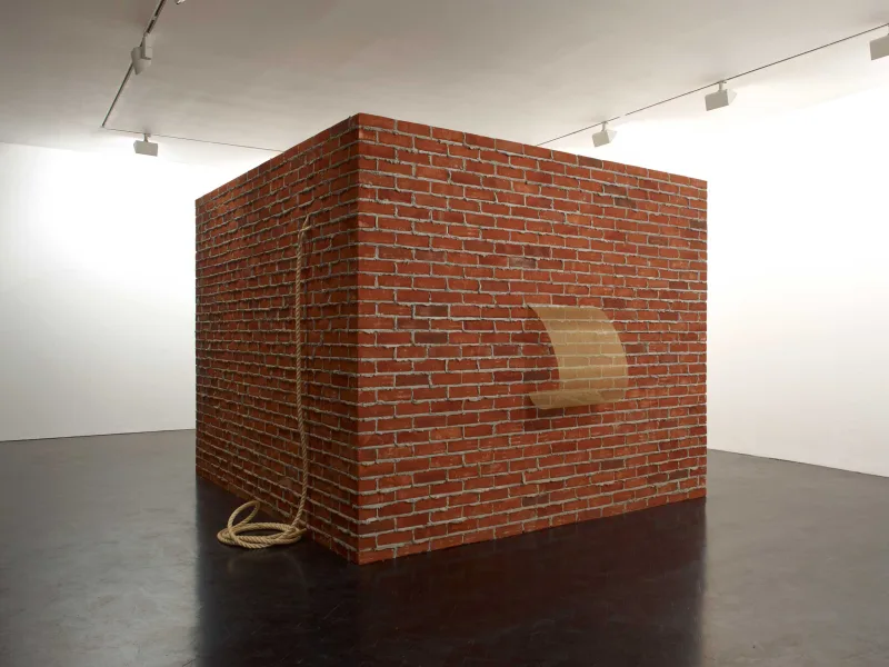 Tonico Lemos Auad Brick House, 2012